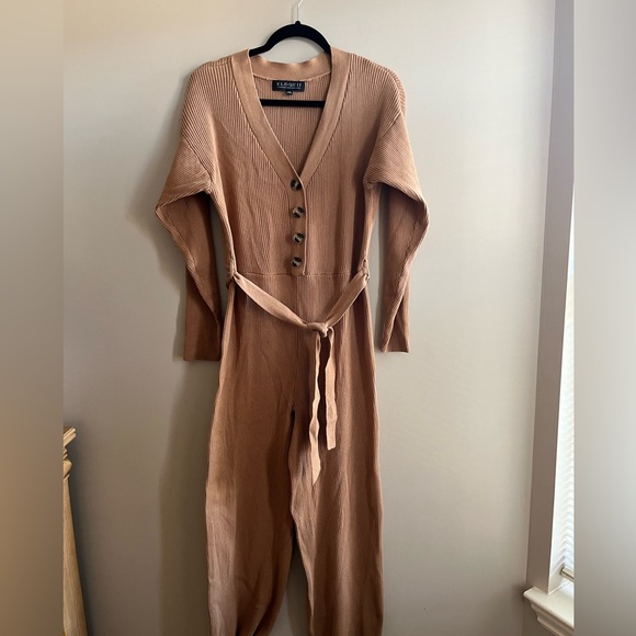 Eloquil tan sweater jumper with belt. - Picture 2 of 4